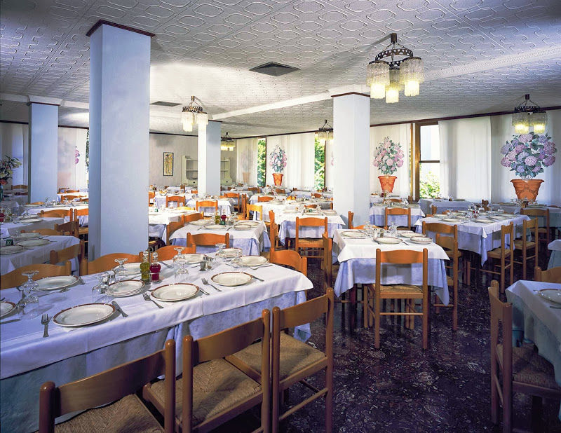 Hotel Bolivar Lido di Jesolo Kültér fotó