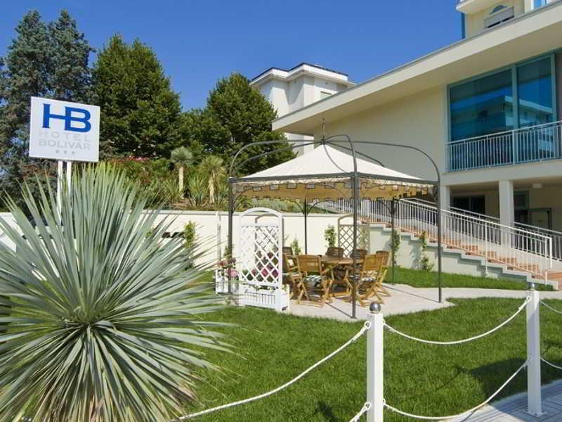 Hotel Bolivar Lido di Jesolo Kültér fotó