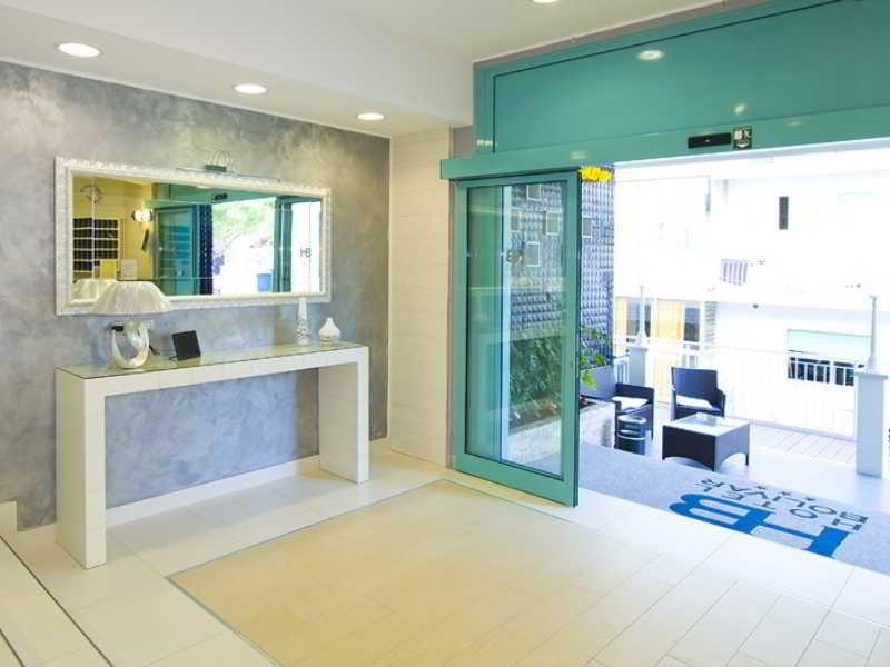 Hotel Bolivar Lido di Jesolo Kültér fotó